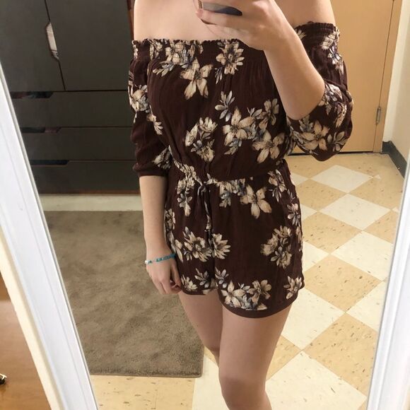 One Clothing Brown Floral Off the Shoulder Romper - Picture 5 of 7
